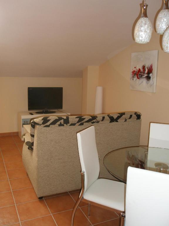 Apartamentos Alameda Siguenza Rum bild